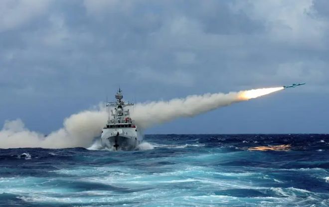国防部回应中国海军试射潜射战略导弹,技术进步与国家安全的双重考量 国防部回应中国海军试射潜射战略导弹,技术进步与国家安全的双重考量